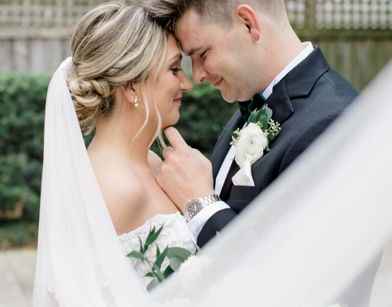Phil + Emilee | Brooklyn Arts Center Wedding | Photo + Video